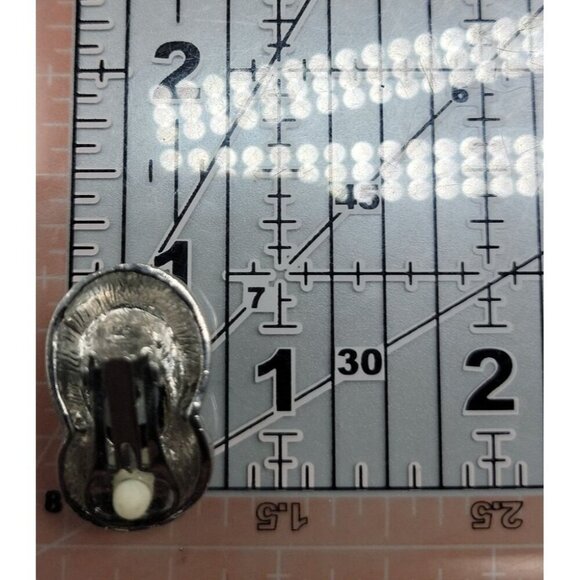 Craft Faux Onyx Clip On Earrings Cats Eye Style Highly Collectible Brand Vintage - Picture 3 of 15